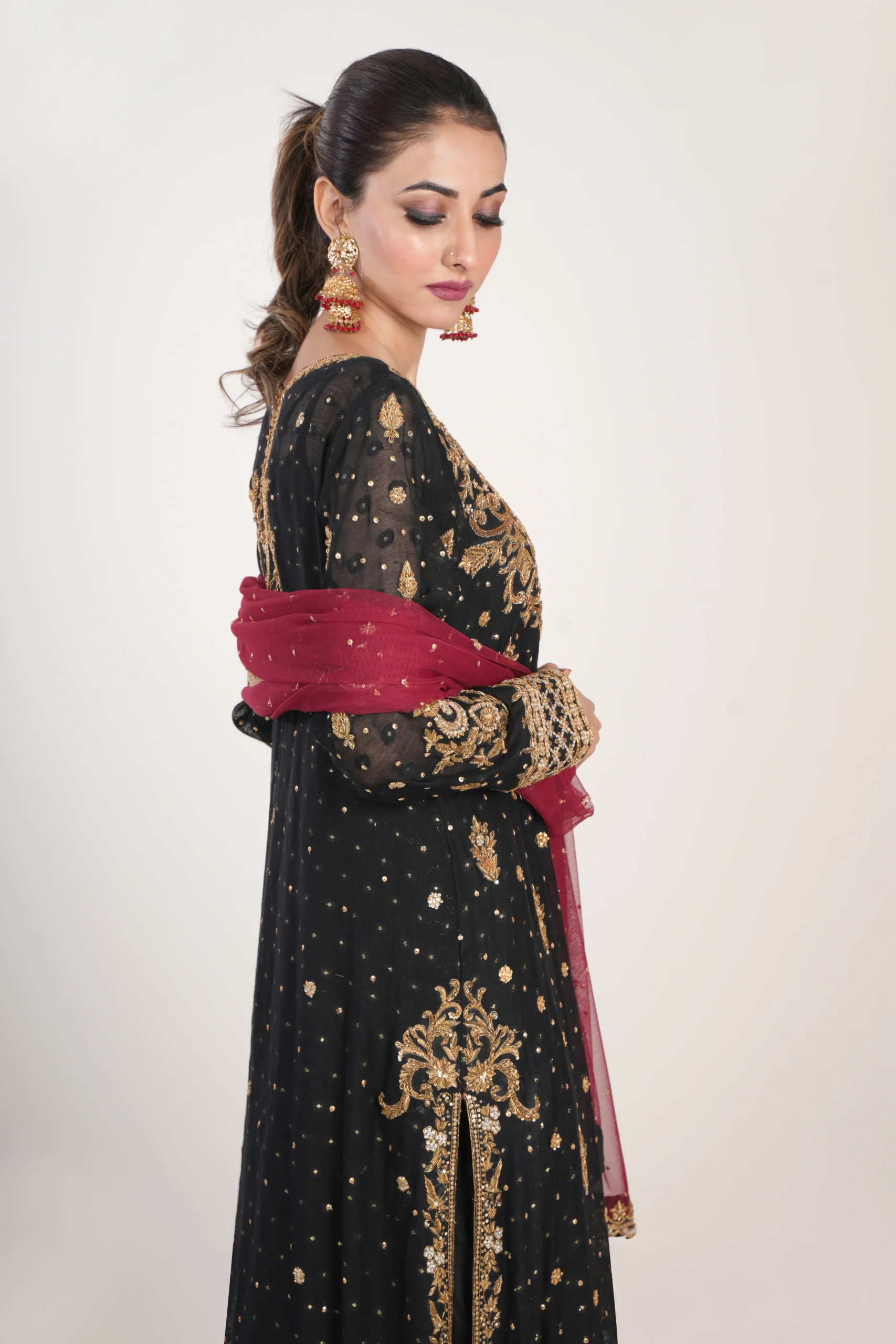 Kelaya by Nadia Khan Kelaya by Nadia Khan